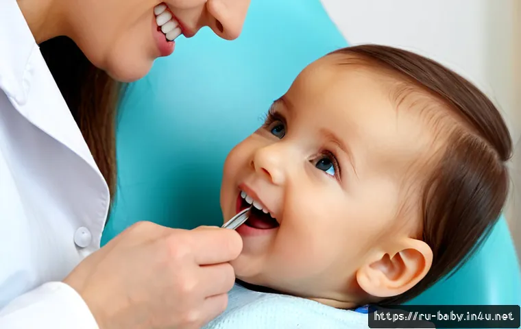 Home 17 유치 발달 시기 - Photorealistic close-up of a healthy smiling Russian toddler aged about two, sitting beside a caring...
